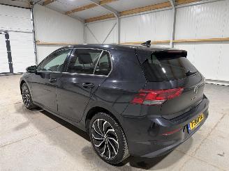 Volkswagen Golf 1.5TSI 96kW Life Business picture 11