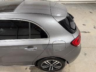 Mercedes A-klasse 250e 118kW Automaat Pano Business Solution Luxury Limited picture 17