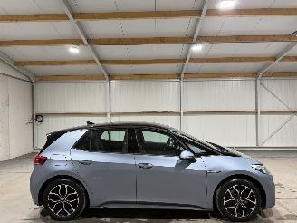 Unfallwagen Volkswagen ID.3 58kWh 150kW Life 2020/12