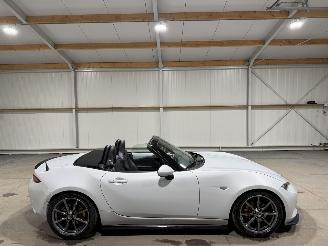 Voiture accidenté Mazda MX-5 2.0SkyActive-G 118kW GT-M Cabrio 2016/5