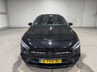 Mercedes A-klasse 250e 118kW Automaat Pano Business Solution AMG Limited picture 4