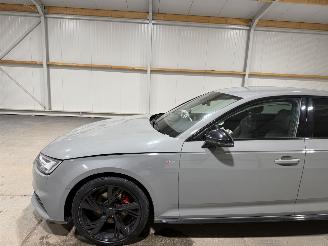 Audi A4 1.4 TFSI 110kW Automaat Sport S Line Black Edition picture 13
