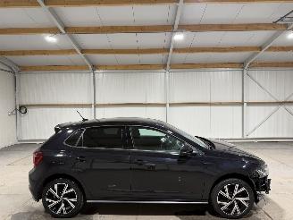 damaged passenger cars Volkswagen Polo 1.0TSI 70kW Automaat Life 2022/4