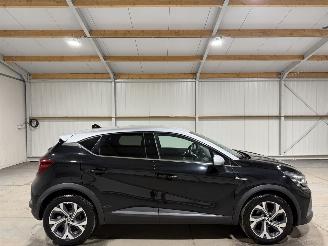 Schadeauto Renault Captur 1.3Mild Hybrid 116kW Automaat RS-Line 2022/8
