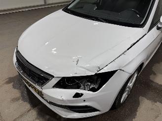 Seat Leon 1.8TSI 132kW Automaat FR Business Intense picture 16