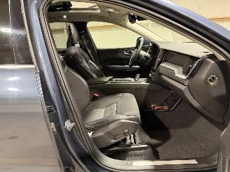 Volvo Xc-60 2.0B5 184kW Automaat Momentum Pro picture 20
