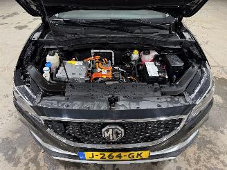 MG ZS 45kWh 105kW Pano Leder Luxury picture 26