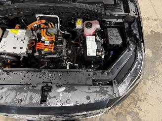 MG ZS 45kWh 105kW Pano Leder Luxury picture 29