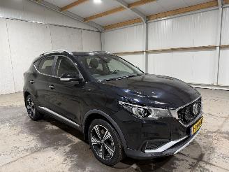 MG ZS 45kWh 105kW Pano Leder Luxury picture 2