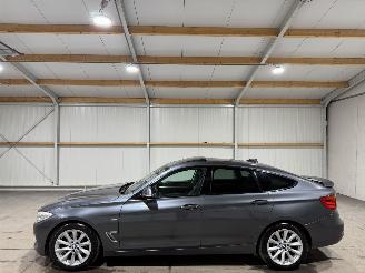 BMW 3-serie GT 320i 135kW Automaat Pano High Executive picture 8