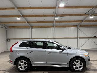 Voiture accidenté Volvo Xc-60 2.0D4 120kW Automaat R-Design 2013/1