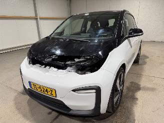 BMW i3 33kWh 125kW iPerformance 94AH picture 10