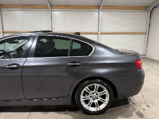 BMW 5-serie 523i 3.0 150kW Automaat Pano Leder picture 12