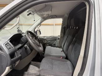 Volkswagen Transporter 2.0TDI 110kW L2H1 Comfortline picture 15