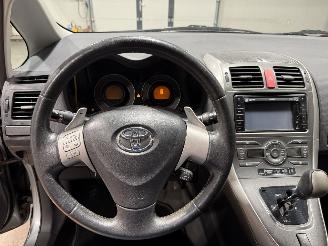 Toyota Auris 1.6-16V 91kW Automaat Dynamic Clima picture 14