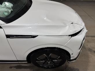 Xpeng G9 78kWh Standard Range 230kW RWD picture 18
