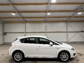 damaged passenger cars Seat Leon 1.6TDI 77kW Ecomotive Reference 2010/4