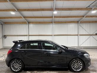 Coche accidentado Mercedes A-klasse 200 115kW Airco Ambition 2014/11