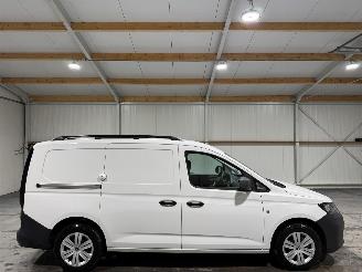krockskadad bil bedrijf Volkswagen Caddy maxi 2.0TDI 90kW Style 2024/4