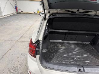 Volkswagen T-Roc 1.5TSI 110kW Automaat Life Business picture 38