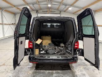Volkswagen Transporter 2.0TDI 110kW D.C. L2 HigLine picture 18
