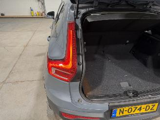 Volvo XC40 1.5T2 95kW Momentum picture 32