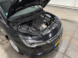 Opel Astra ST 1.0 77kW Online Edition picture 18