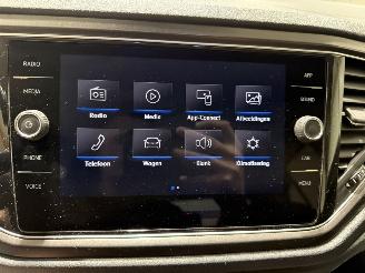 Volkswagen T-Roc 1.0TSI 85kW Camera Sport picture 20