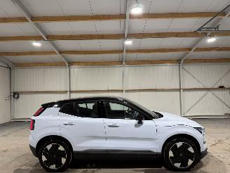 Vaurioauto  passenger cars Volvo EX30 69kWh 200kW Single Motor Extended Range Plus 2024/11