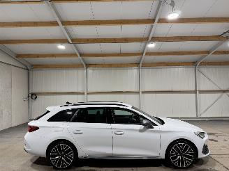 Unfallwagen Cupra Leon 1.4e-Hybrid 110kW Automaat Sportstourer VZ Adrenaline 2022/6