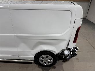 Renault Trafic E-Tech 52kWh 90kW L2 Comfort picture 33