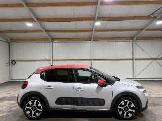 Schadeauto Citroën C3 1.2PT 60kW Airco Camera SHINE 2016/1