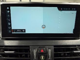 BMW 2-serie 220i 141kW 7-Persoons   Automaat High Executive picture 29