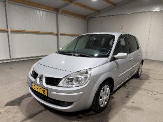 Renault Scenic 1.6-16V 83kW Privilege Comfort picture 10