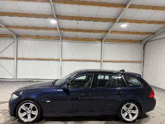 BMW 3-serie 325i 160kW Automaat High Executive picture 8
