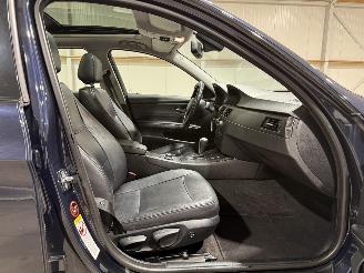 BMW 3-serie 325i 160kW Automaat High Executive picture 35