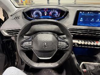 Peugeot 5008 1.2PT 96kW Active Pack Business 7Persoons picture 42