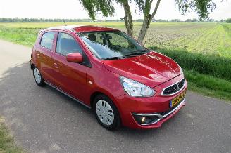 Mitsubishi Space-star 1.0 70pk  5drs Cool + 35.000km nap Airco Nieuwstaat 2018 picture 22