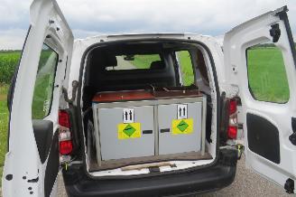 Peugeot Partner 1.5 HDi Airco Navigatie  Schuifdeur  2023-10  70.000km picture 26
