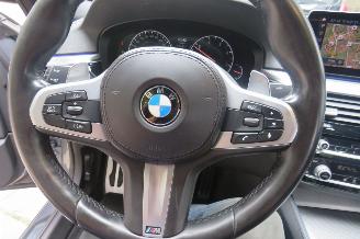 BMW 5-serie 520D Automaat 190pk High Executive M Pakett 87.000km  2019 vol optie picture 20