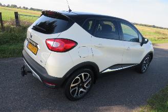 uszkodzony samochody osobowe Renault Captur 0.9 TCE 62.000km Nap 90pk Helly Hansen 2015 Camera Leer Navigatie  [ nieuwstaat 2015/8