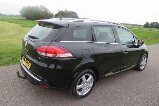 skadebil auto Renault Clio 1.5 DCI  90pk Euro 6 Night&Day  topstaat Camera Navigatie Stoelverwarming 2014/10