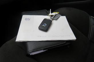 Volvo V-40 2.0 D2 R Design 120pk 180.000km nap Camera Navie Leer Stoelverwarming 2015-09 picture 15
