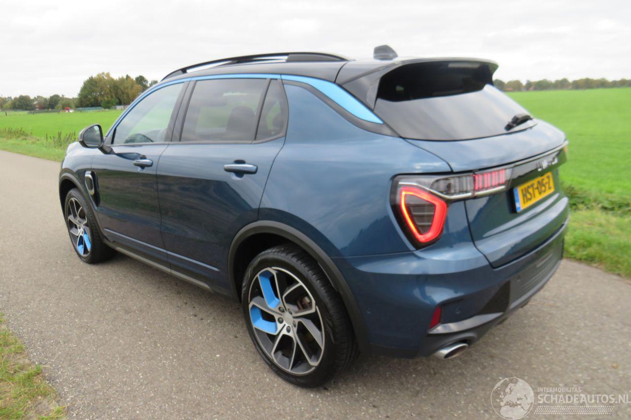 Lynk & Co 01 1.5  180pk Automaat 59.000km  Hybride Benzine Elektrisch 180 pk Camera Navigatie