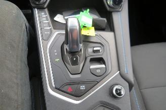 Lynk & Co 01 1.5  180pk Automaat 59.000km  Hybride Benzine Elektrisch 180 pk Camera Navigatie picture 34