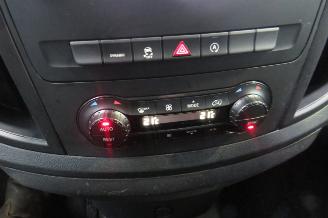 Mercedes Vito 114 CDI Automaat 136pk  Extra Lang  dubbel Schuifdeur 2020  Camera Navigatie picture 21