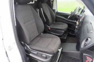 Mercedes Vito 114 CDI Automaat 136pk  Extra Lang  dubbel Schuifdeur 2020  Camera Navigatie picture 23