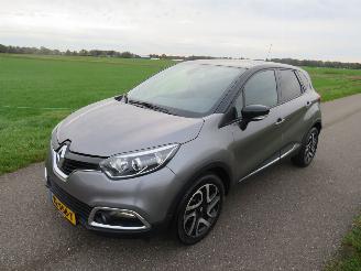 Coche accidentado Renault Captur 0.9 TCe 90pk Dynamique 57.000km nap Camera Navigatie [Splinter nieuw  2016 2016/4