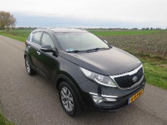 Coche accidentado Kia Sportage GERSERVEERD 1.6 GDi  135pk Di Businesline 142.000km Suv   2014 Camra leer [ vol optie 2014/6