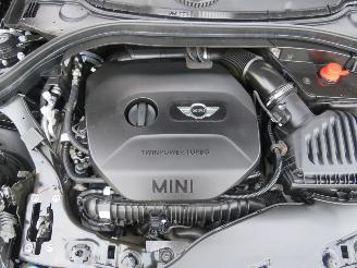 Mini Clubman 20 231pk!!  Automaat  ALL4  CHILI JOHN COOPER WORKS 78.000km 4x4 picture 3